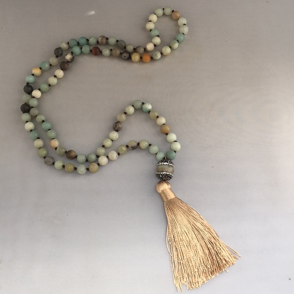 Bohemian Ivory Stone Necklace - Picture 2 of 6